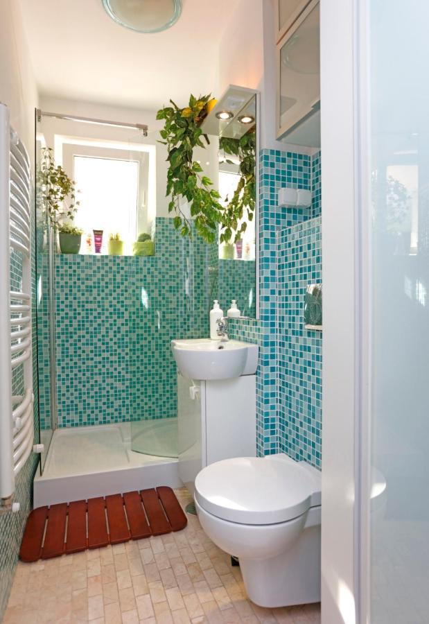 Gorgeous 2 Bedroom Duplex In City Center Appartamento